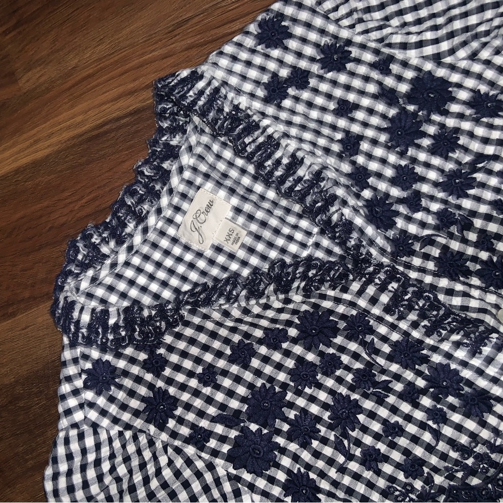 J Crew Embroidered Navy Gingham Button Up Top Short Sleeve Ruffle fall casual - Picture 2 of 4